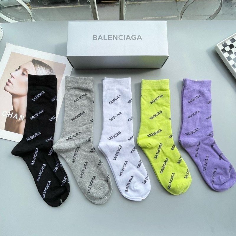 BALENCIAGA